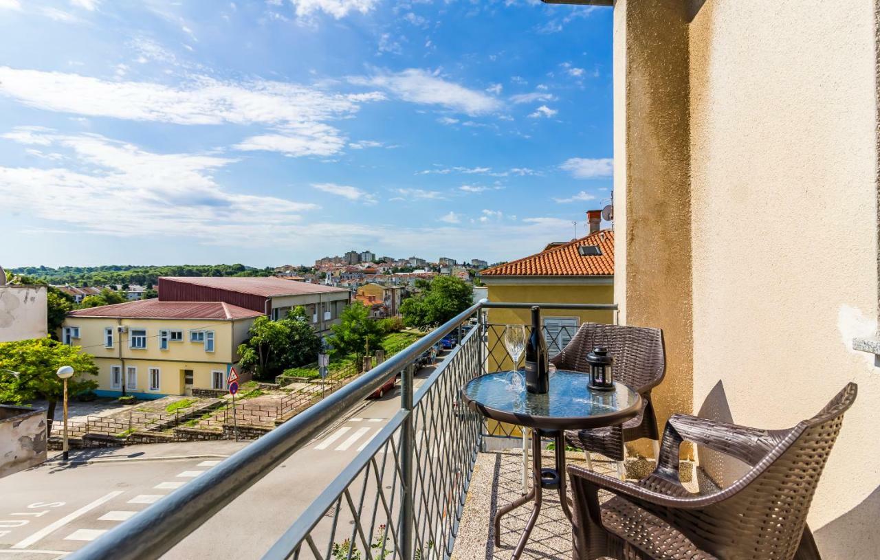 Pula Apartment 外观 照片